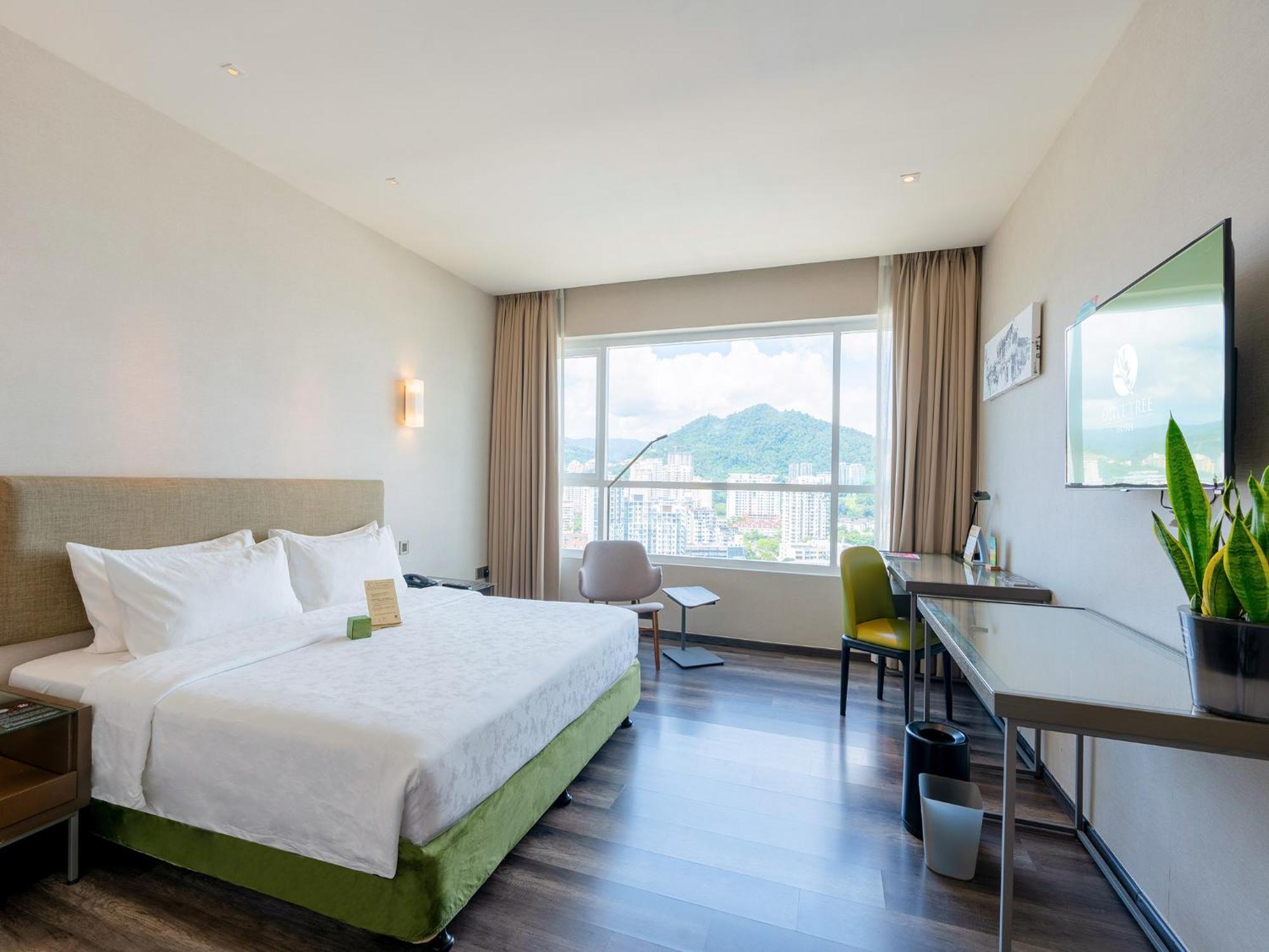 Olive Tree Hotel Penang Bayan Lepas Exterior photo
